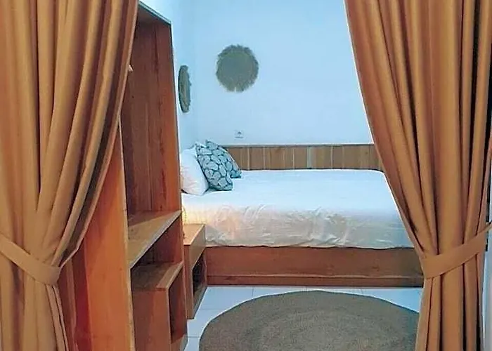 Guest house Glam 5*
